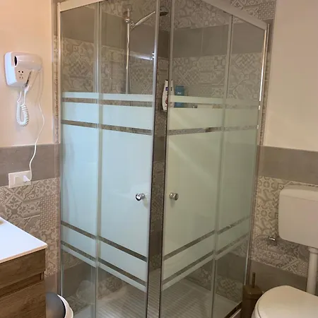 U Muragghiuni N3 Bed and Breakfast Lascari