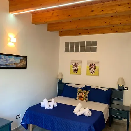 Bed & Breakfast U Muragghiuni N3